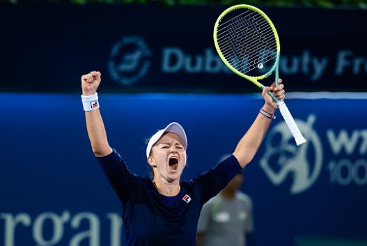 就在比赛仅 就在比赛仅