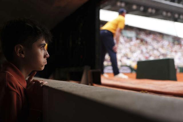 他在全球范 他在全球范