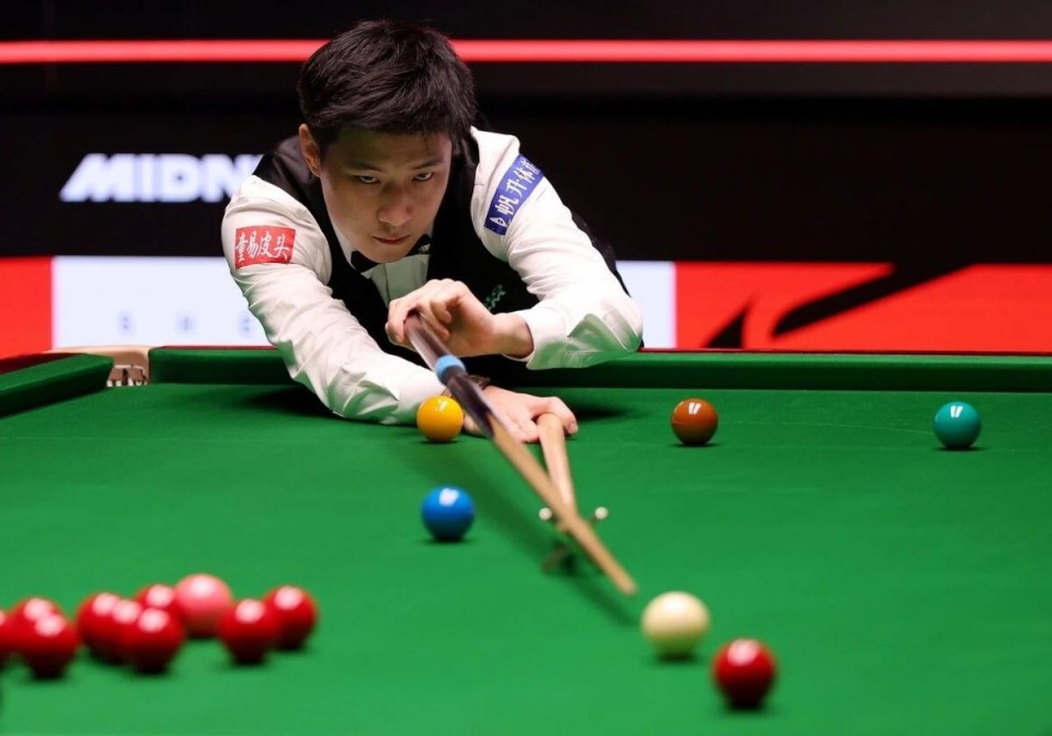 他和队友无 他和队友无