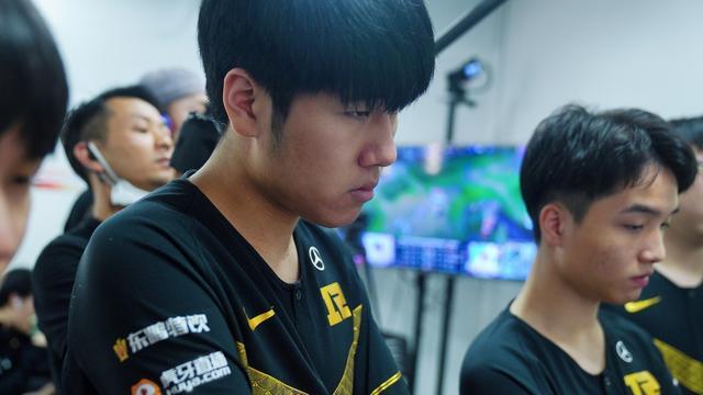 从整体上看 从整体上看