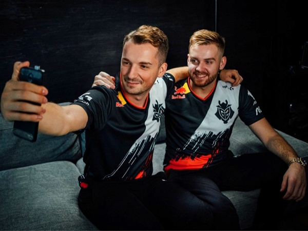 后退一步 后退一步